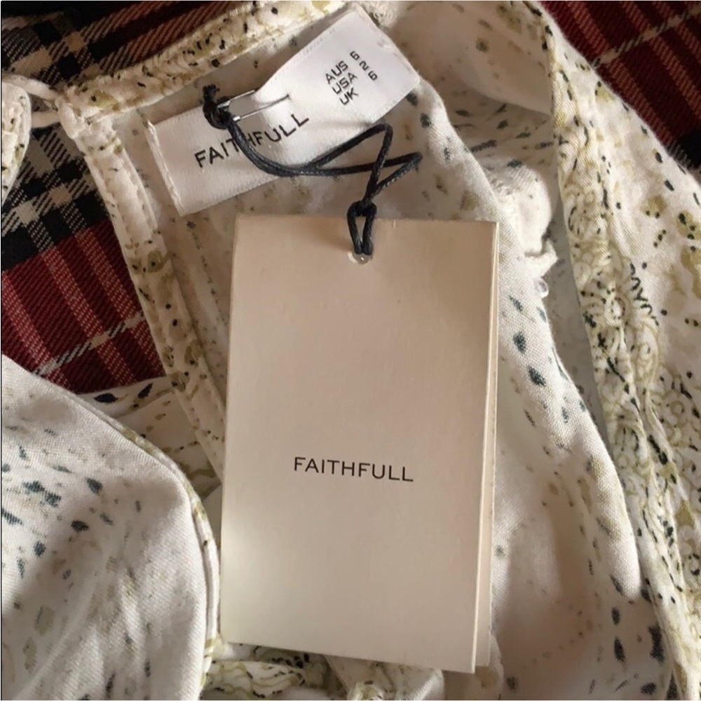 Faithfull the Brand Fox playsuit romper Oasis print Size XS New with tag - Picture 12 of 13
